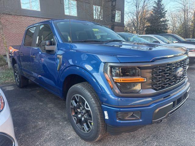 new 2024 Ford F-150 car, priced at $44,004