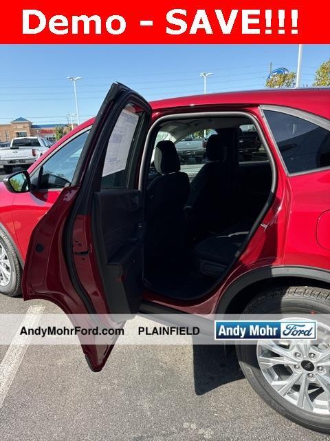 new 2025 Ford Escape car, priced at $24,100