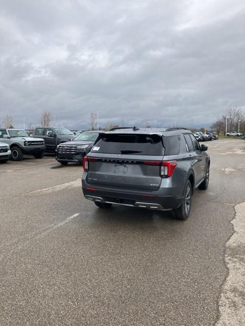 new 2025 Ford Explorer car, priced at $44,705