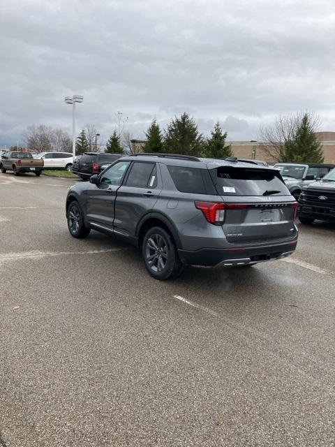 new 2025 Ford Explorer car, priced at $44,705