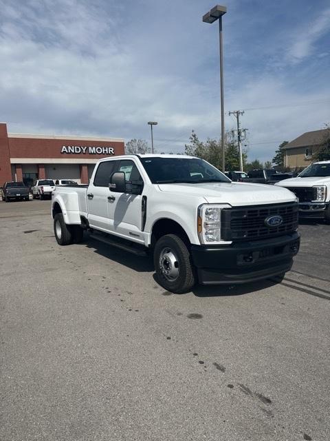 new 2024 Ford F-350 car, priced at $62,300