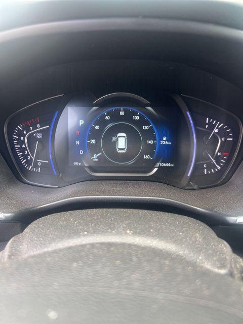 used 2020 Hyundai Santa Fe car, priced at $15,995
