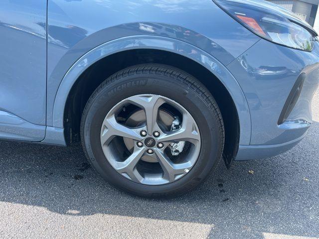 used 2024 Ford Escape car, priced at $29,010