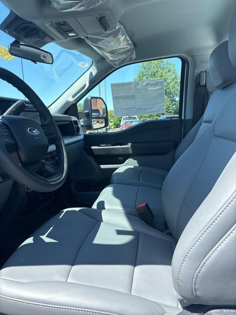 new 2024 Ford F-250 car, priced at $42,912