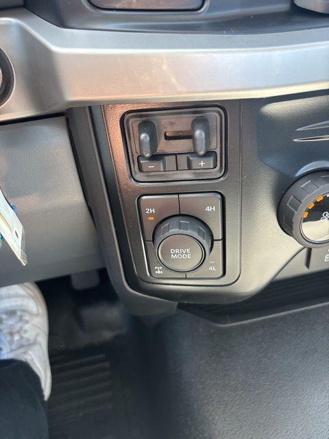 new 2024 Ford F-250 car, priced at $42,912