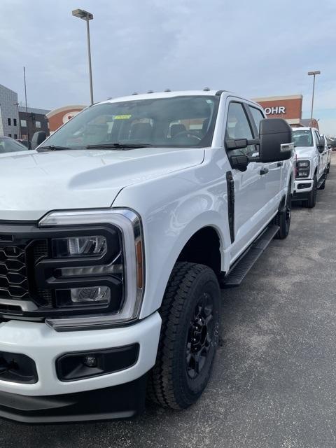 new 2024 Ford F-250 car, priced at $53,630