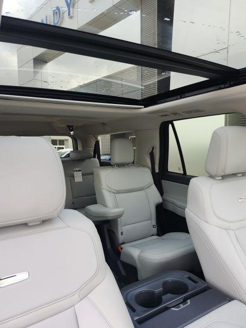 new 2025 Ford Expedition Max car, priced at $80,250