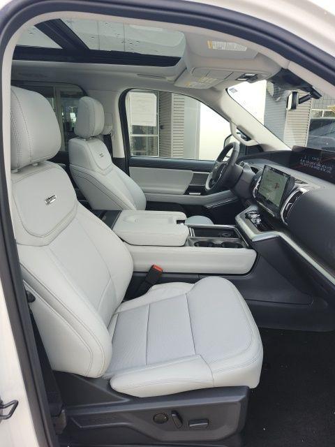 new 2025 Ford Expedition Max car, priced at $80,250