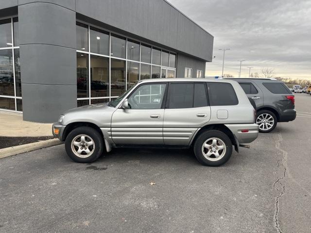 used 2000 Toyota RAV4 car, priced at $4,995