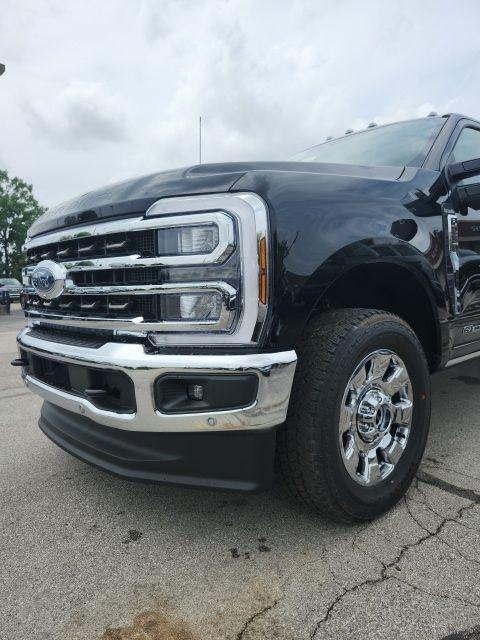 new 2025 Ford F-250 car, priced at $87,984
