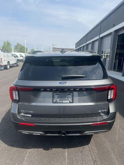 new 2025 Ford Explorer car, priced at $46,400