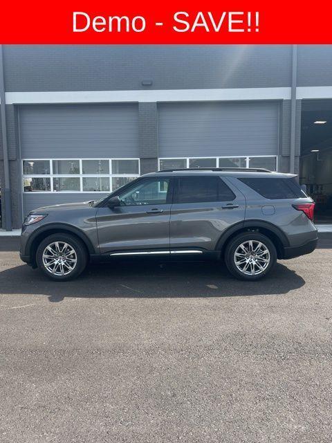 new 2025 Ford Explorer car, priced at $43,503