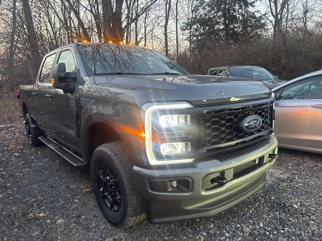 new 2024 Ford F-250 car, priced at $53,690