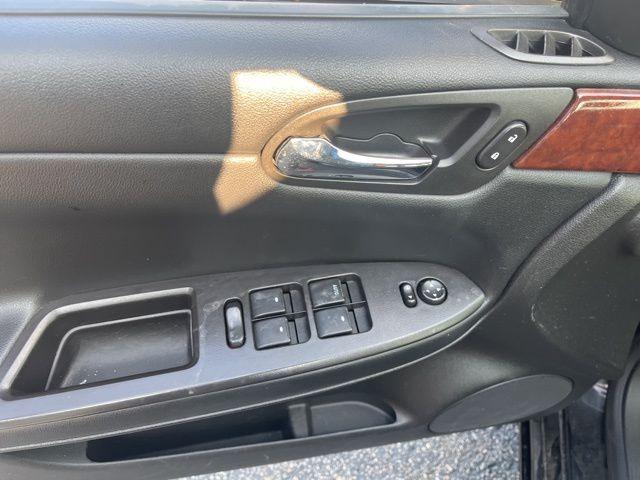 used 2008 Chevrolet Impala car, priced at $3,084
