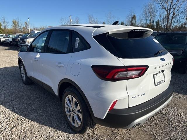 new 2025 Ford Escape car, priced at $25,490