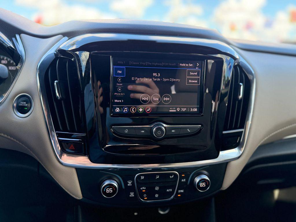 used 2023 Chevrolet Traverse car, priced at $14,499