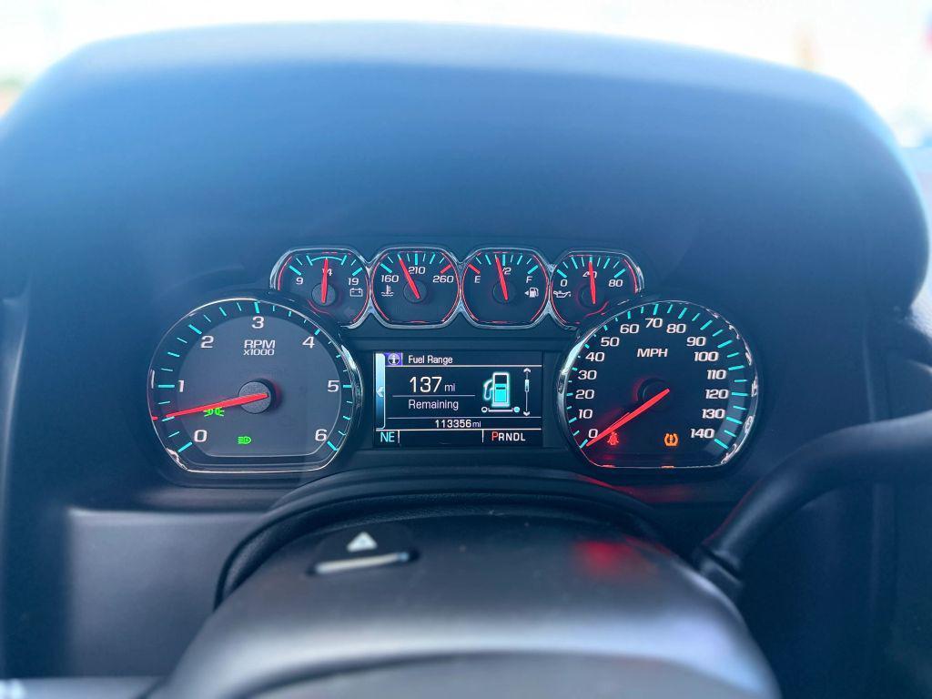 used 2020 Chevrolet Suburban car, priced at $24,999