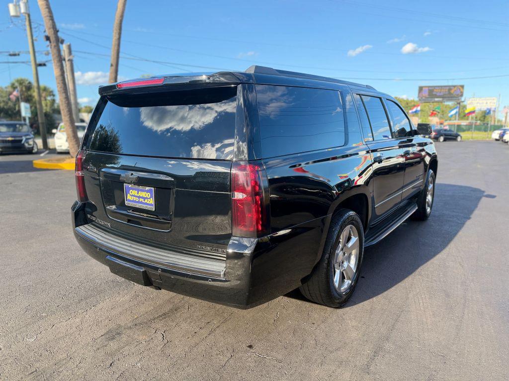 used 2020 Chevrolet Suburban car, priced at $24,999