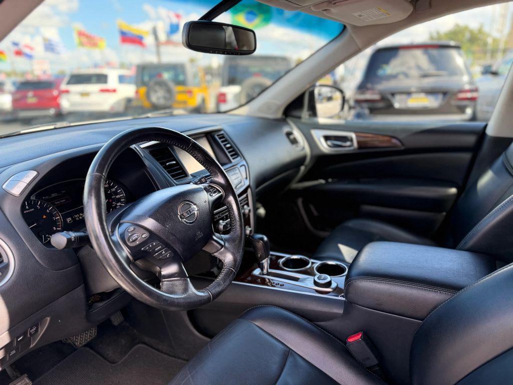 used 2014 Nissan Pathfinder car, priced at $5,999