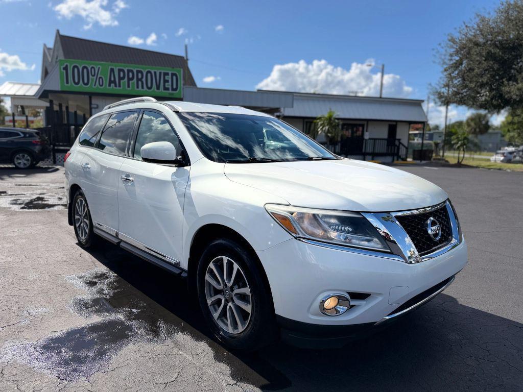 used 2014 Nissan Pathfinder car, priced at $5,999