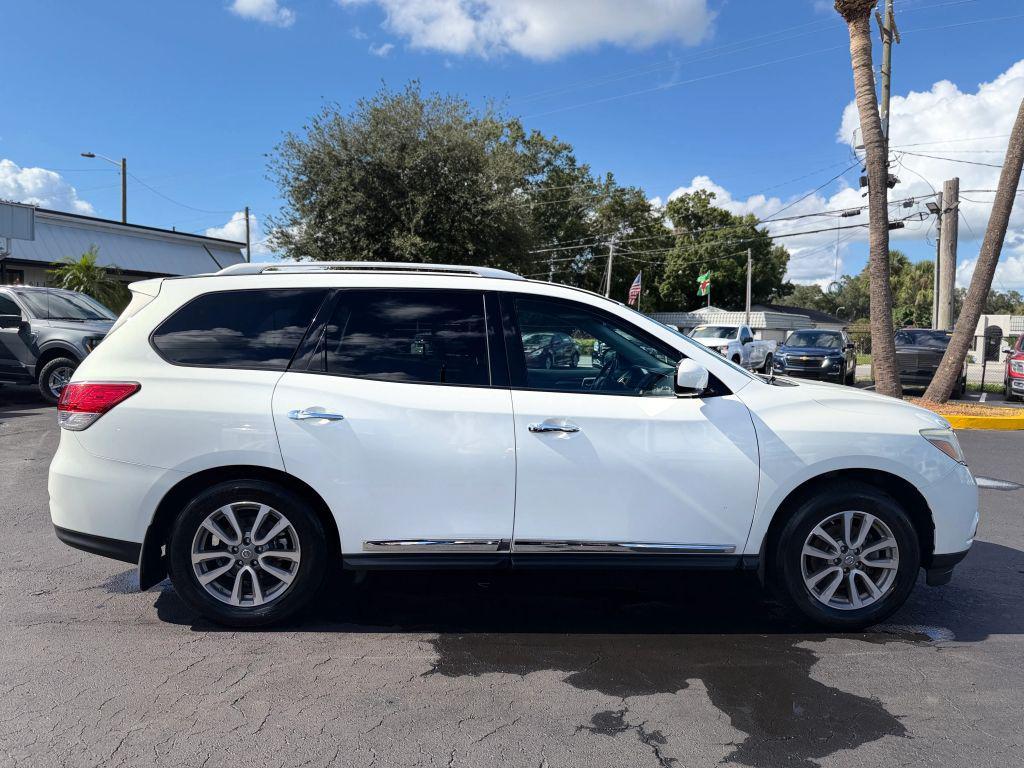 used 2014 Nissan Pathfinder car, priced at $5,999