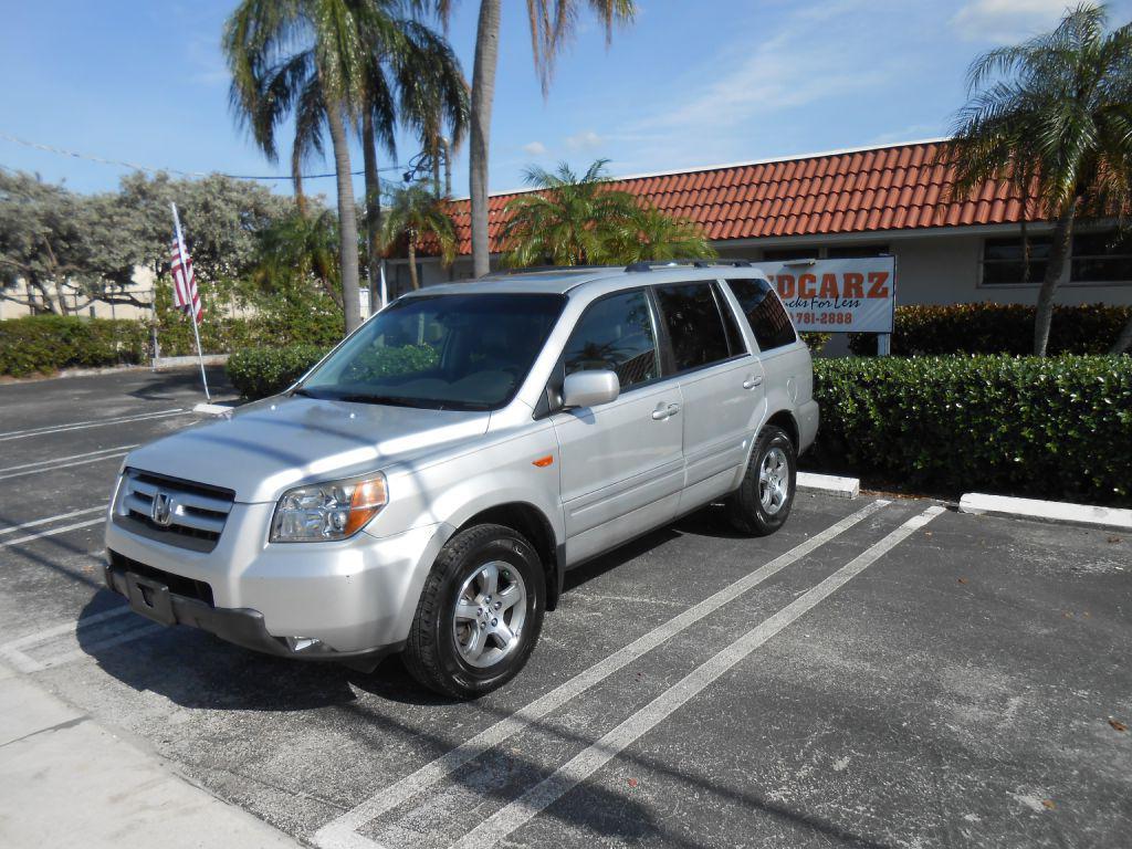 used 2008 Honda Pilot car, priced at $5,999