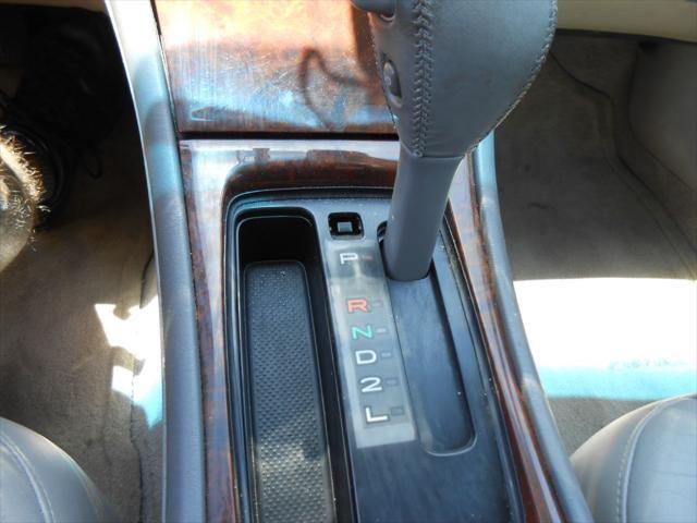 used 2001 Toyota Avalon car, priced at $4,588