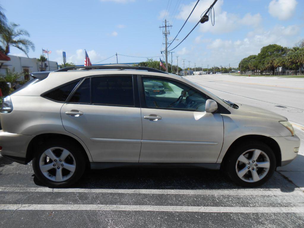 used 2006 Lexus RX 330 car, priced at $1,700