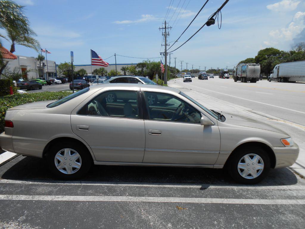 used 1997 Toyota Camry car, priced at $1,898