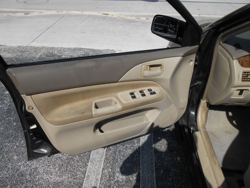 used 2003 Mitsubishi Lancer car, priced at $2,998