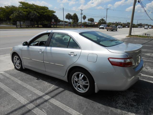 used 2007 Toyota Camry Hybrid car, priced at $4,888