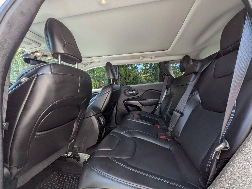 used 2019 Jeep Cherokee car, priced at $18,998