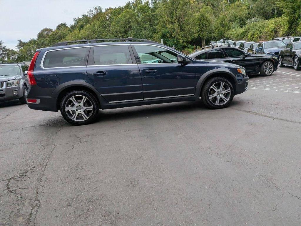 used 2013 Volvo XC70 car, priced at $9,500