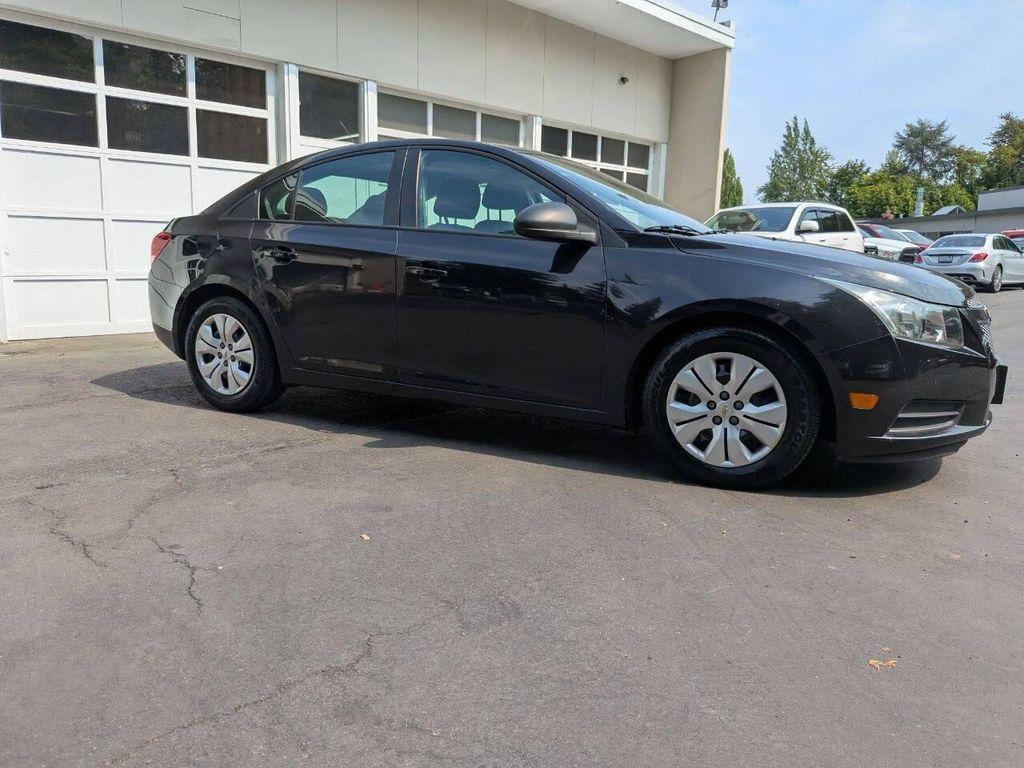 used 2013 Chevrolet Cruze car, priced at $3,500