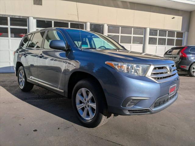 used 2012 Toyota Highlander car, priced at $8,998