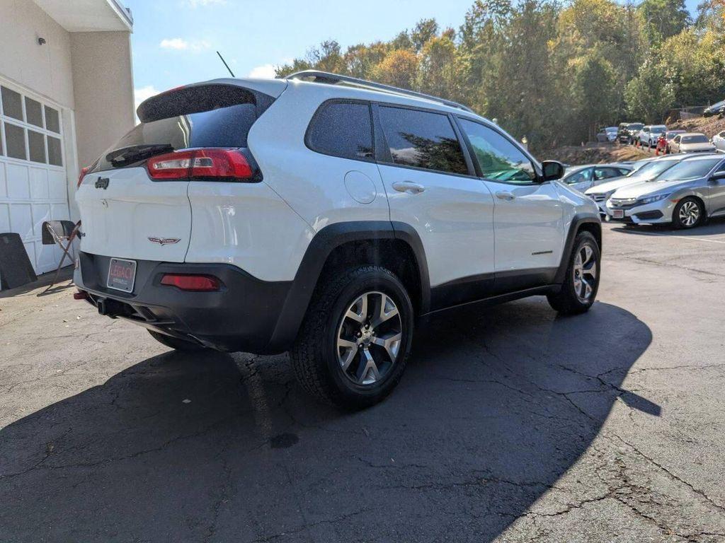 used 2015 Jeep Cherokee car, priced at $10,500