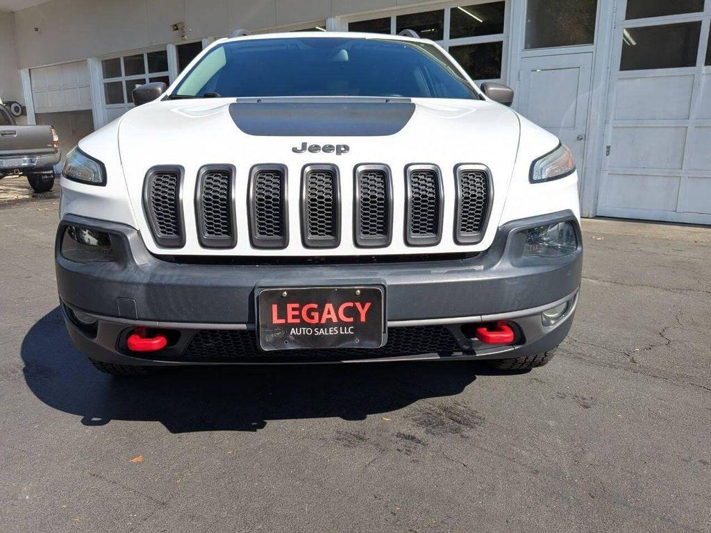 used 2015 Jeep Cherokee car, priced at $10,500