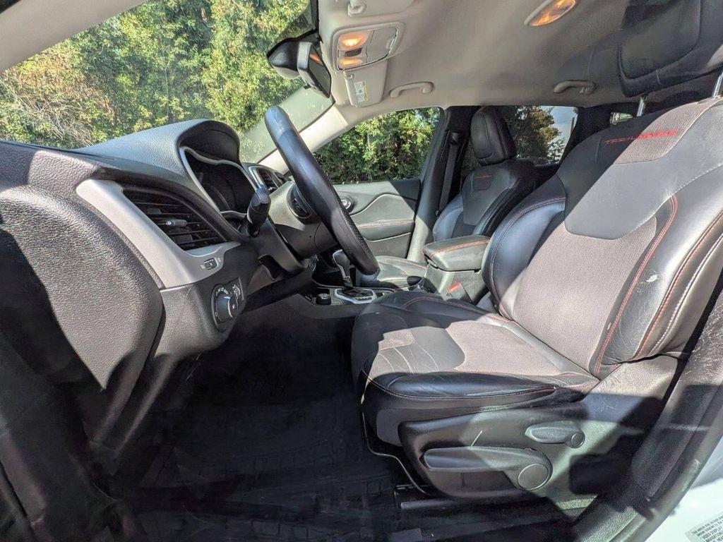 used 2015 Jeep Cherokee car, priced at $10,500