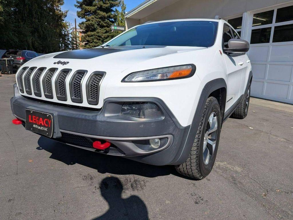 used 2015 Jeep Cherokee car, priced at $10,500