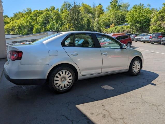 used 2009 Volkswagen Jetta car, priced at $7,500