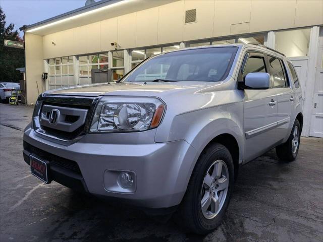 used 2010 Honda Pilot car, priced at $6,500