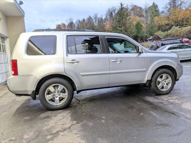 used 2010 Honda Pilot car, priced at $6,500