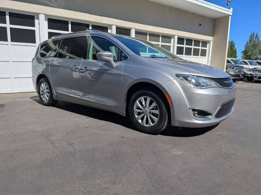 used 2019 Chrysler Pacifica car, priced at $12,998