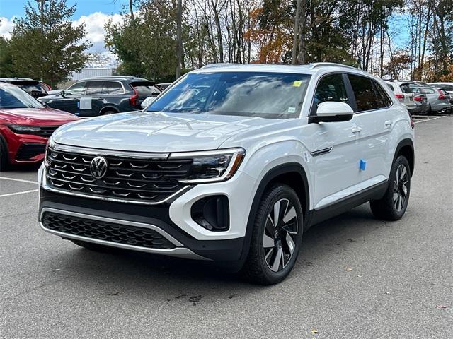 new 2026 Volkswagen Atlas Cross Sport car, priced at $51,317