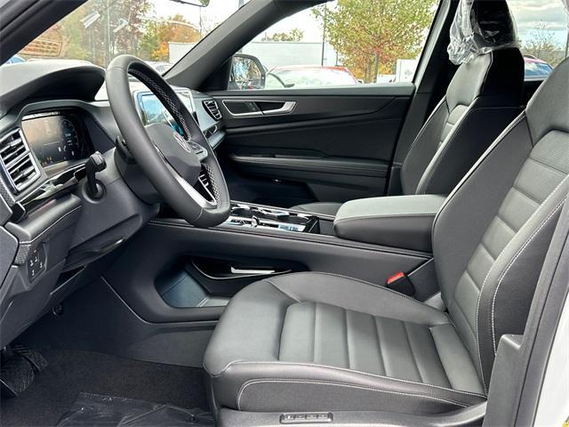 new 2026 Volkswagen Atlas Cross Sport car, priced at $51,317