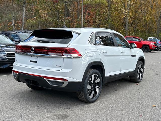 new 2026 Volkswagen Atlas Cross Sport car, priced at $51,317