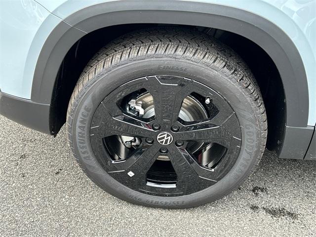 new 2025 Volkswagen Taos car, priced at $34,937