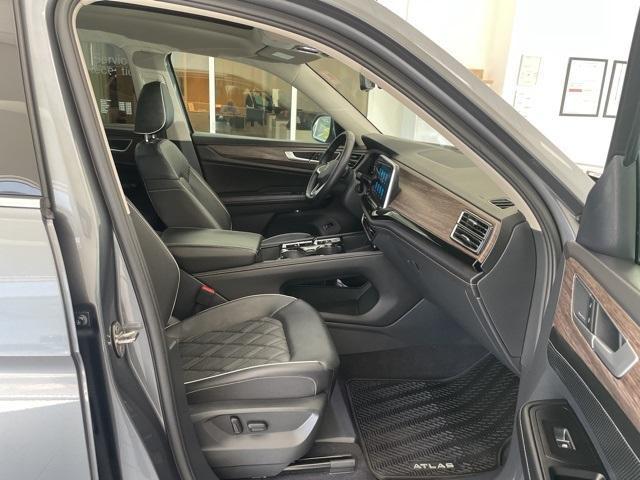 used 2024 Volkswagen Atlas car, priced at $43,899