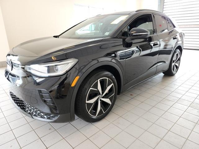 used 2023 Volkswagen ID.4 car, priced at $27,733