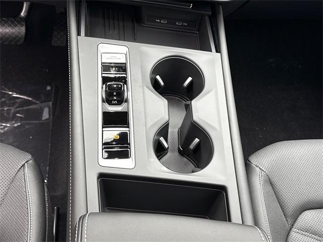 new 2026 Volkswagen Atlas car, priced at $43,916